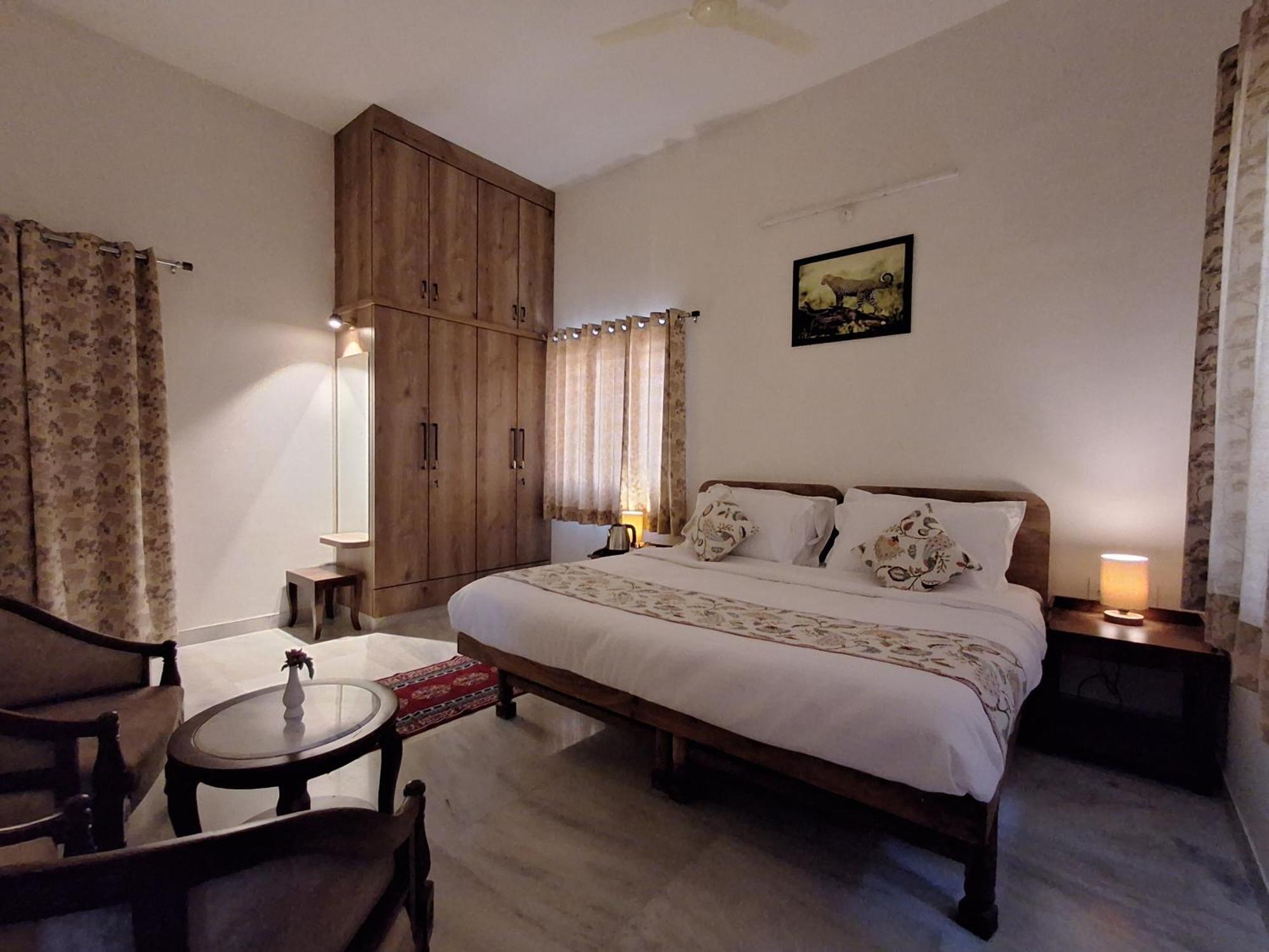 Keen Leopard Homestay Jawai Bandh Exterior photo